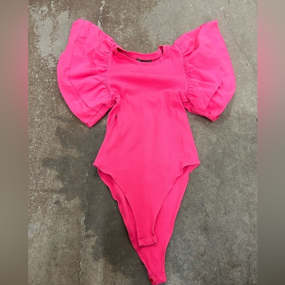Zara Vibrant Pink women bodysuit ruffled‎ sleeve fairy